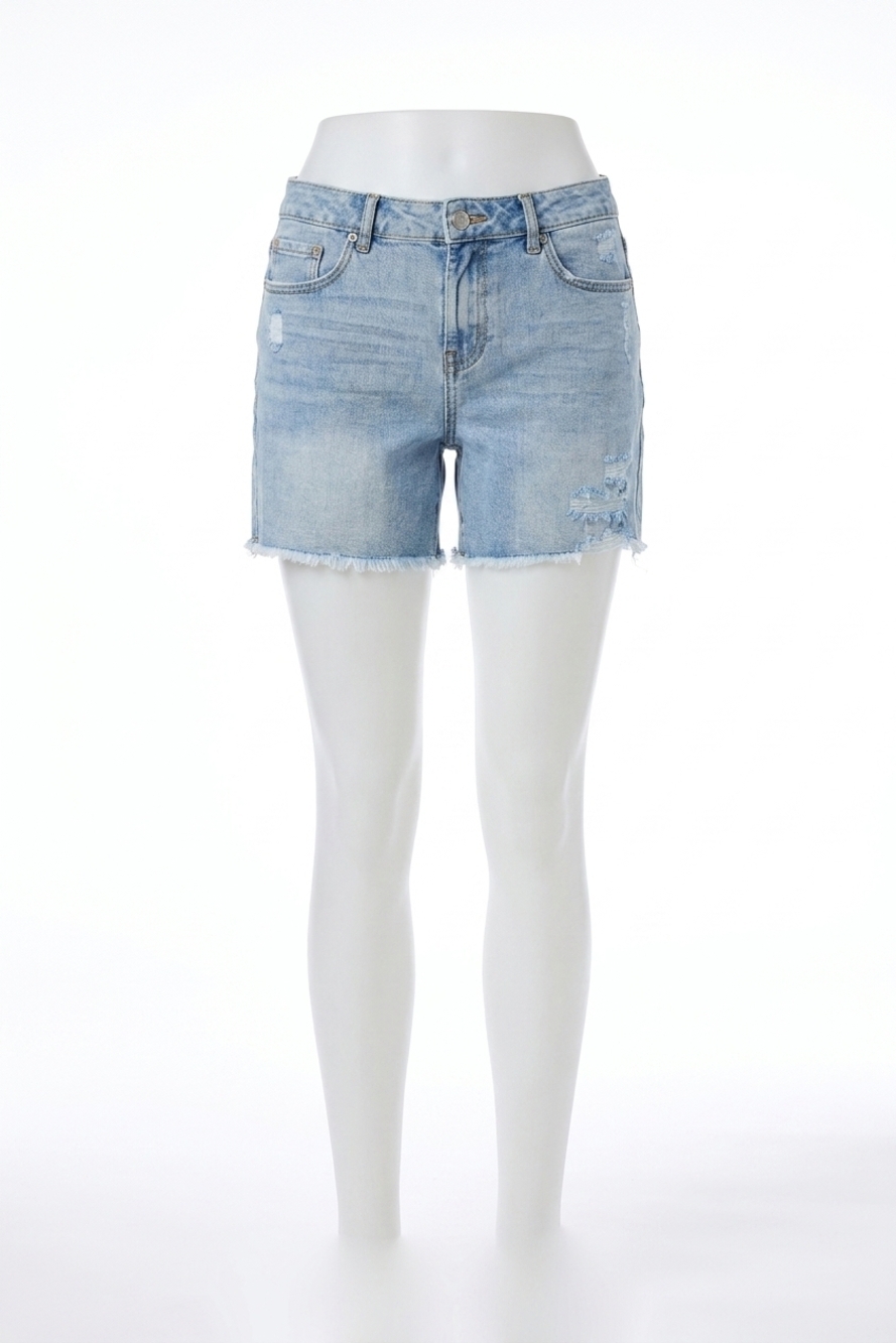 NEW TRIBAL audrey girlfriend wide leg light wash denim shorts in east coast